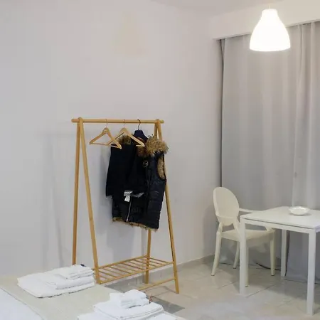 οικία αποζαρι μικρή περσα Kastoria