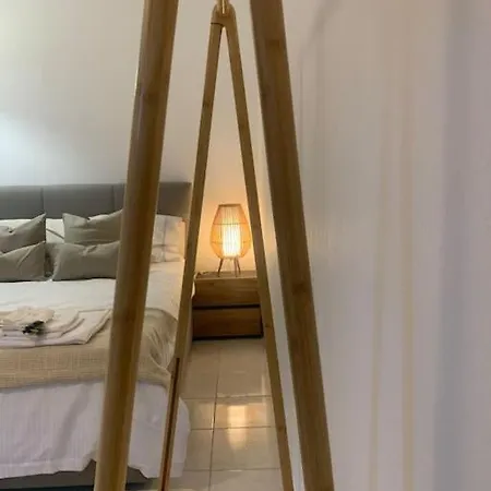 οικία αποζαρι μικρή περσα * Kastoria