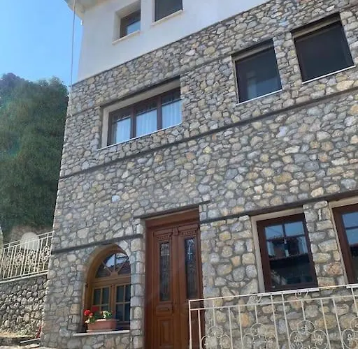 οικία αποζαρι μικρή περσα