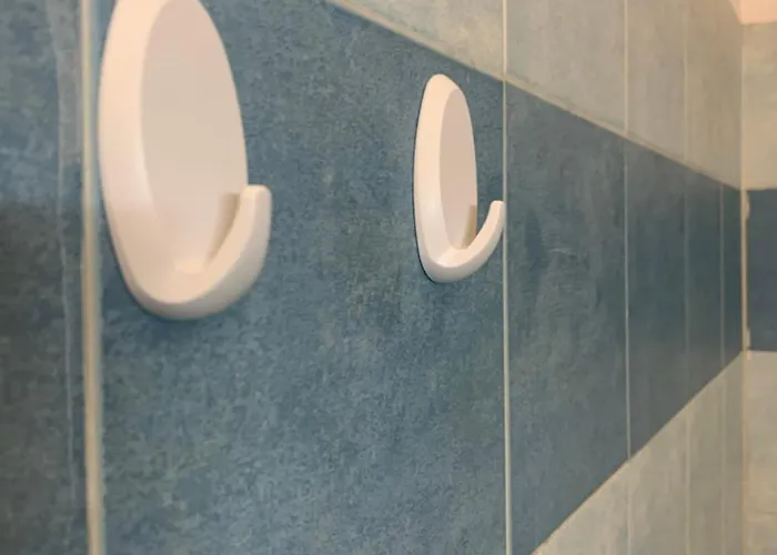 οικία αποζαρι μικρή περσα קסטוריה